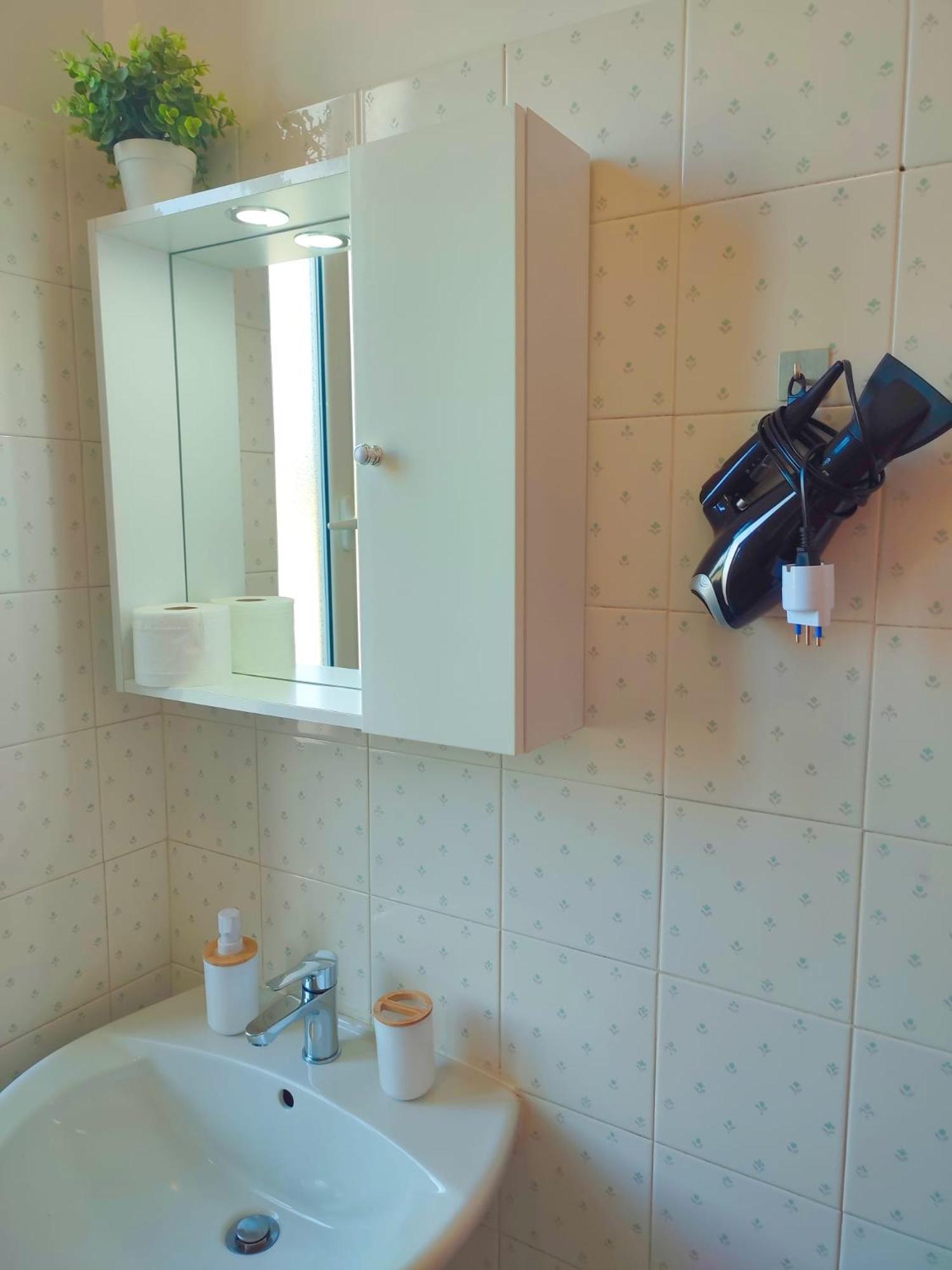 F.A.M. Rooms Ciampino Ngoại thất bức ảnh